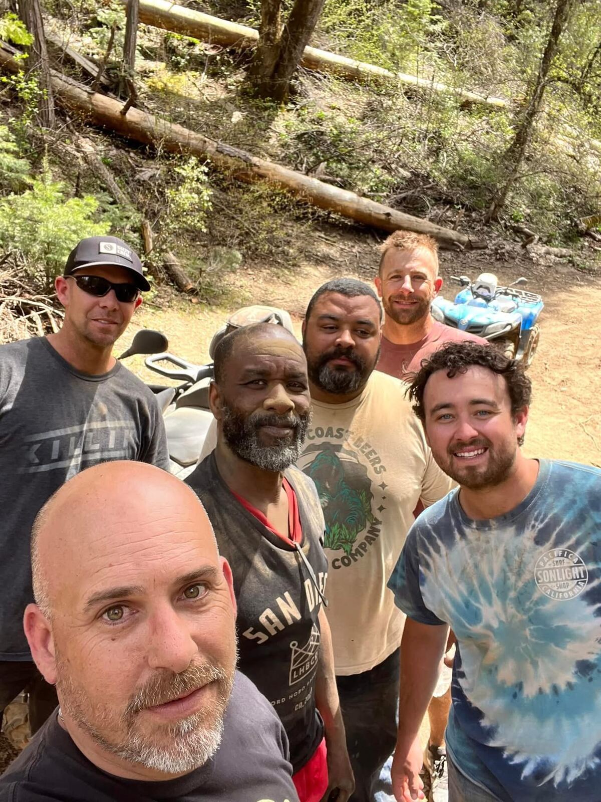 Trail selfie under the deadfall — Killin tee, San Diego Lost Beers, Sonlight tie-dye